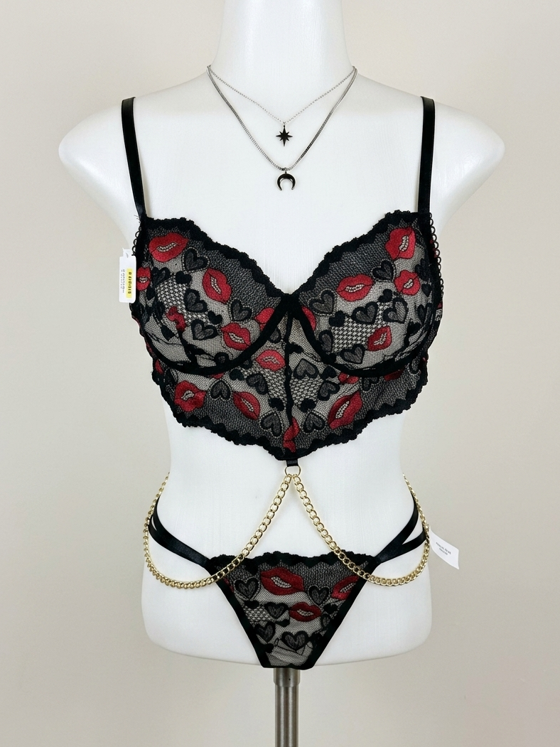Set de Lencería Midnight Kiss