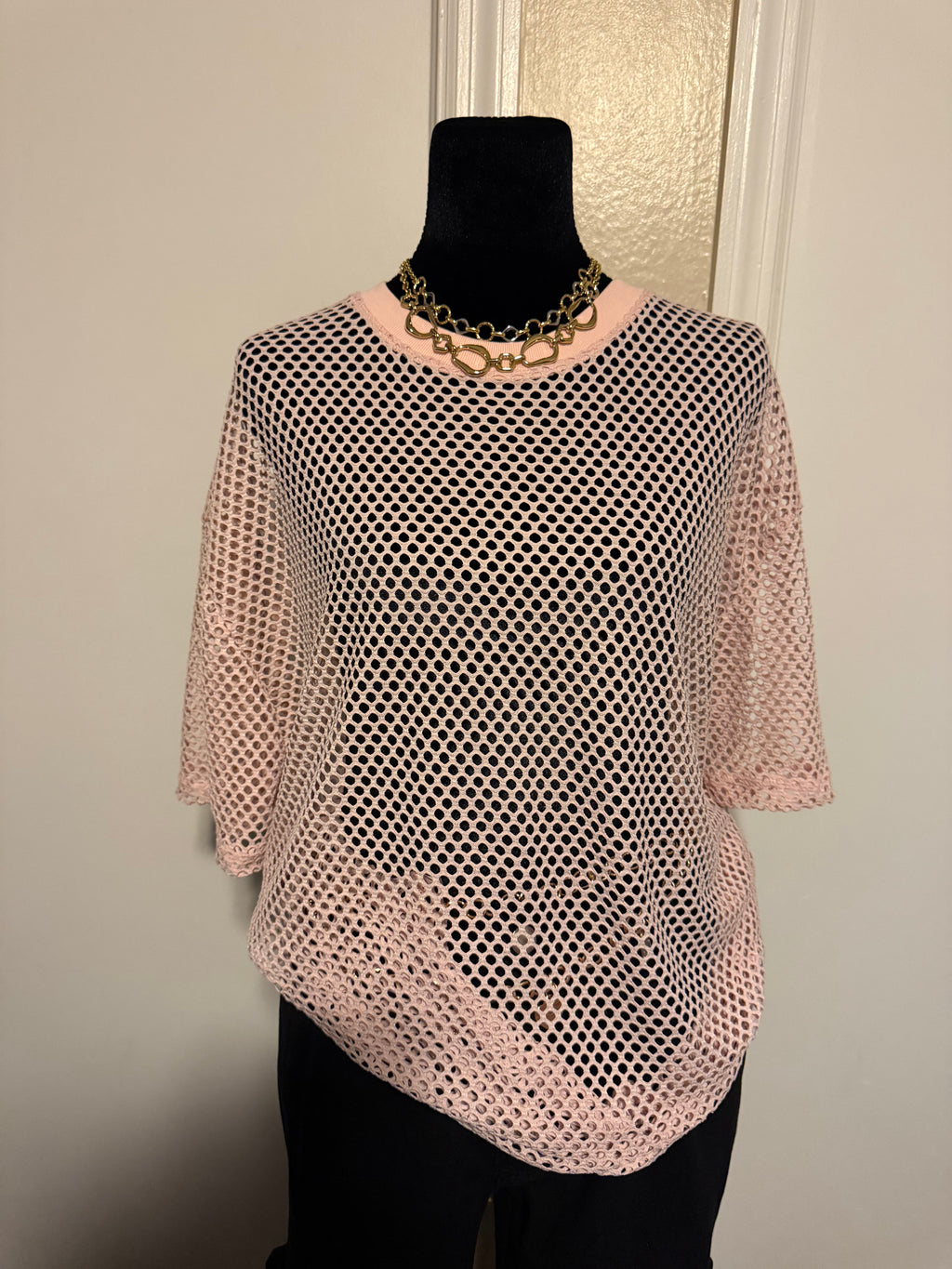 Oversized – Lightweight & Trendy Cover-Up