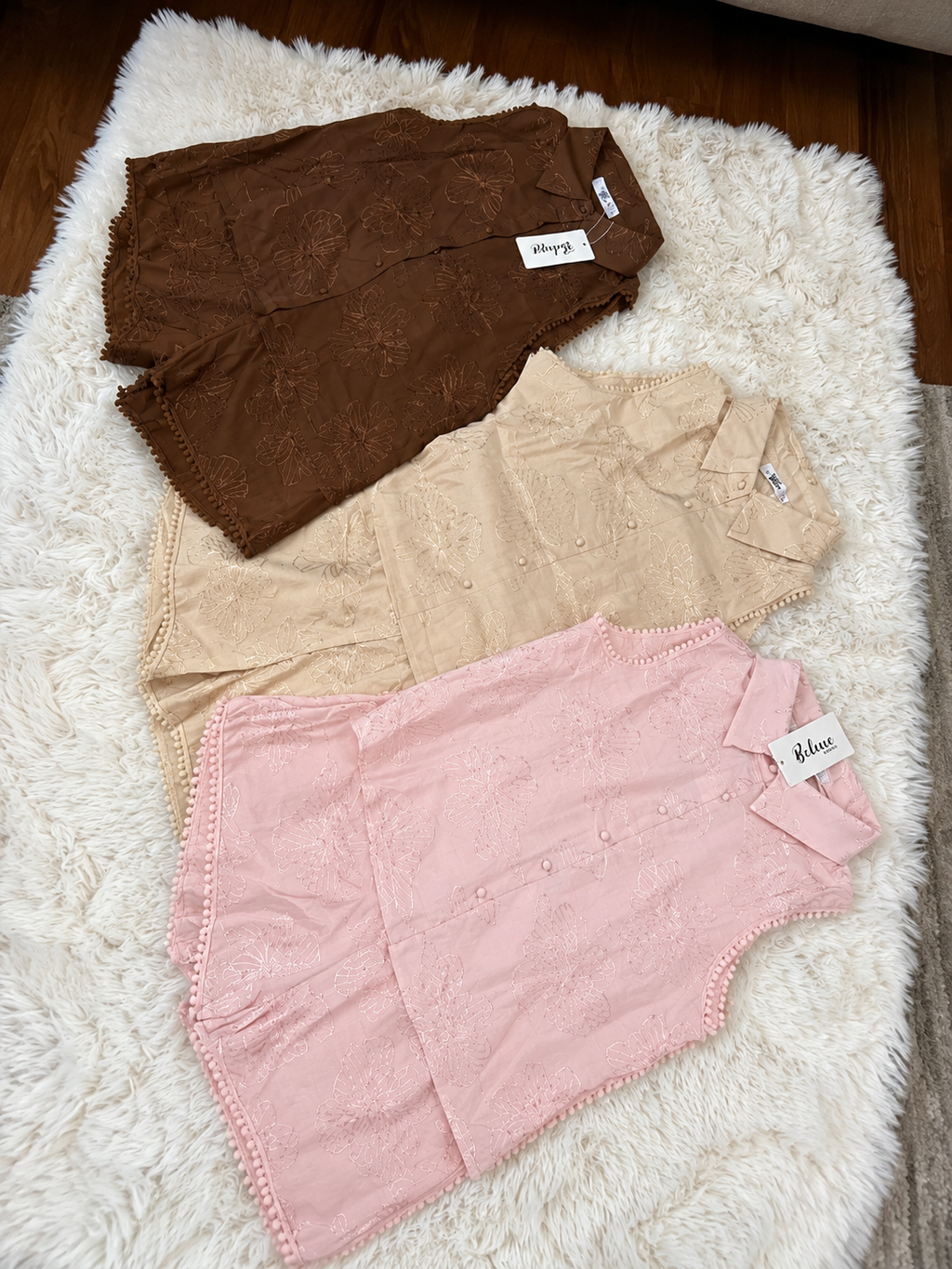 2-Piece Embroidered Linen Set for Women - Sleeveless Shirt & Shorts Co-ord Set