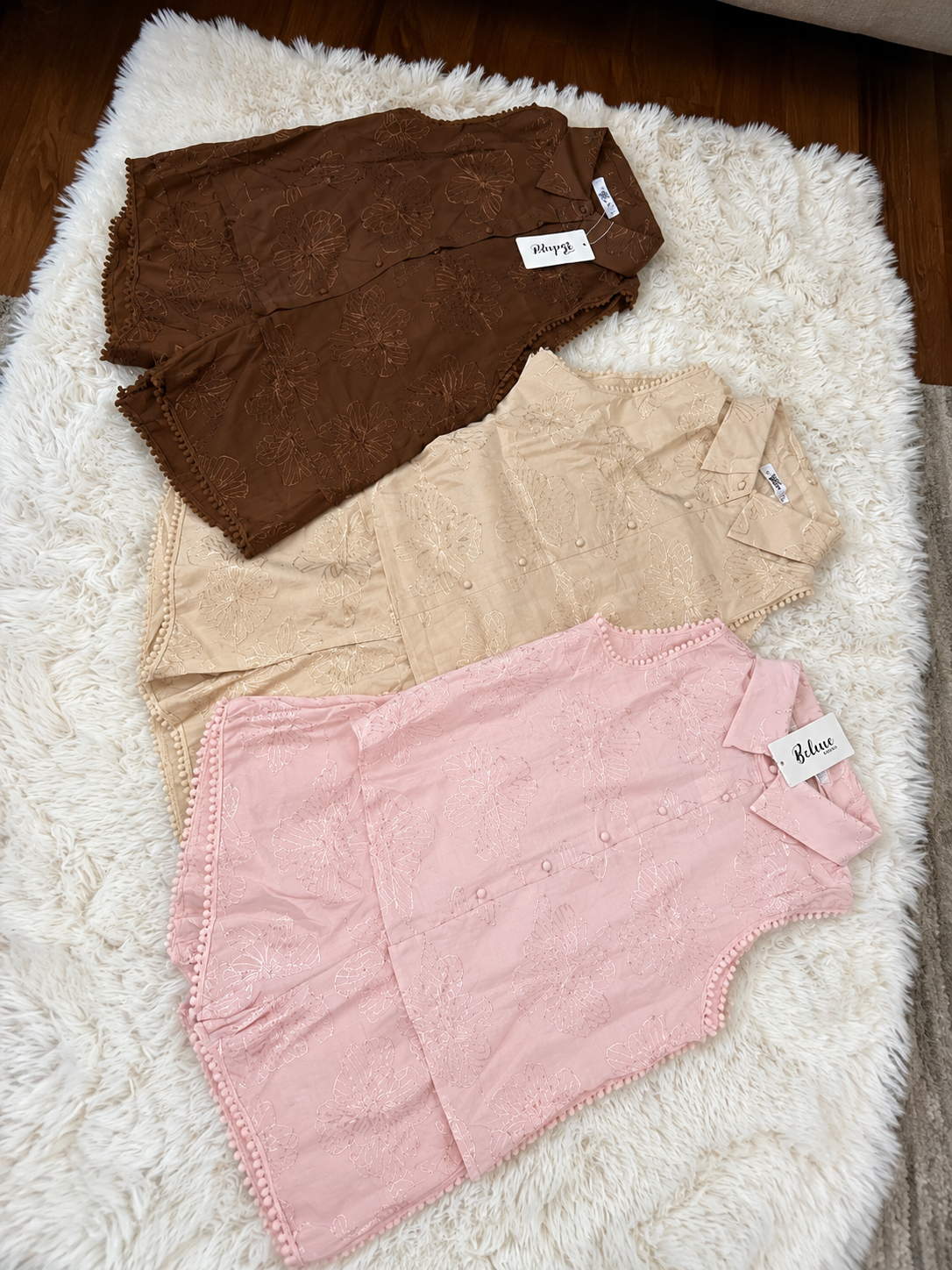 2-Piece Embroidered Linen Set for Women - Sleeveless Shirt & Shorts Co-ord Set