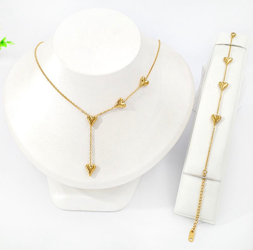 Golden Hearts Necklace & Bracelet Set