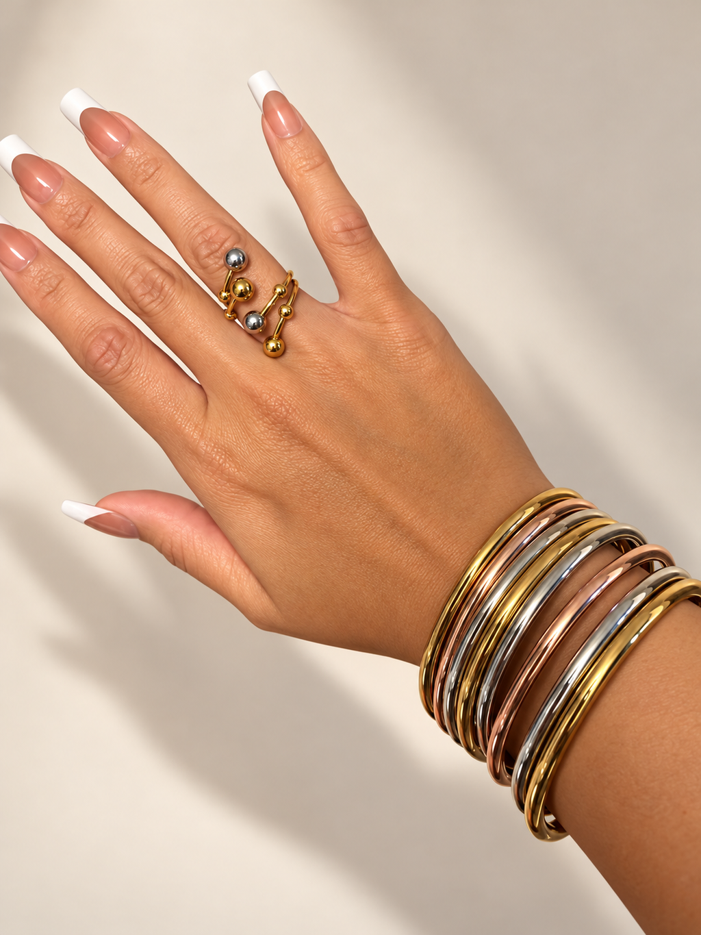Mixed Metal Bangle Bracelet Set – 4 Pieces