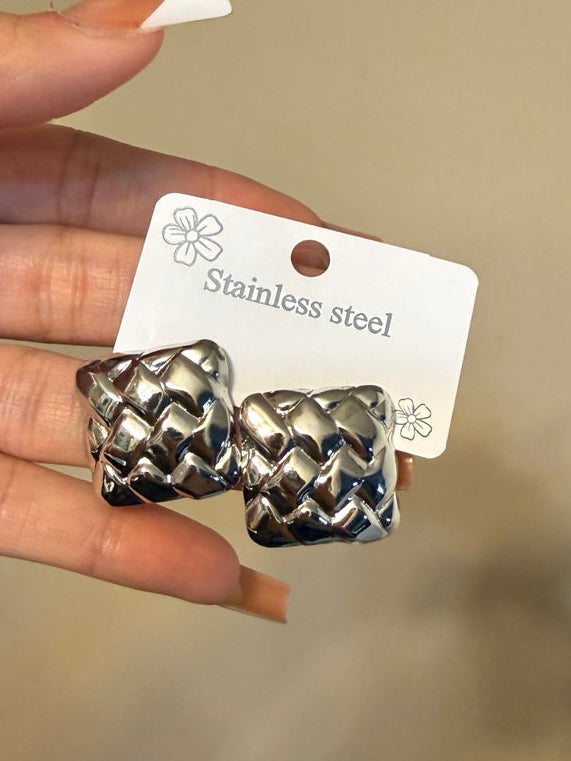 Original silver woven earrings detail
