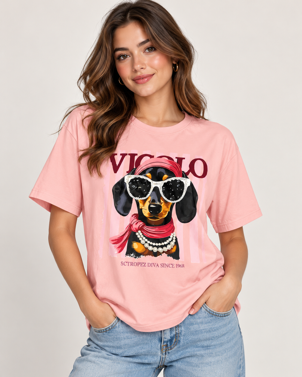 Diva Doggy rosa en modelo